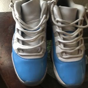 Air Jordan Retro 11 White/University blue